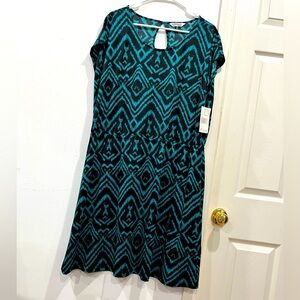 Company Ellen  tracy green dress size XXL G-13